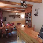Les Granits Hotel 2*