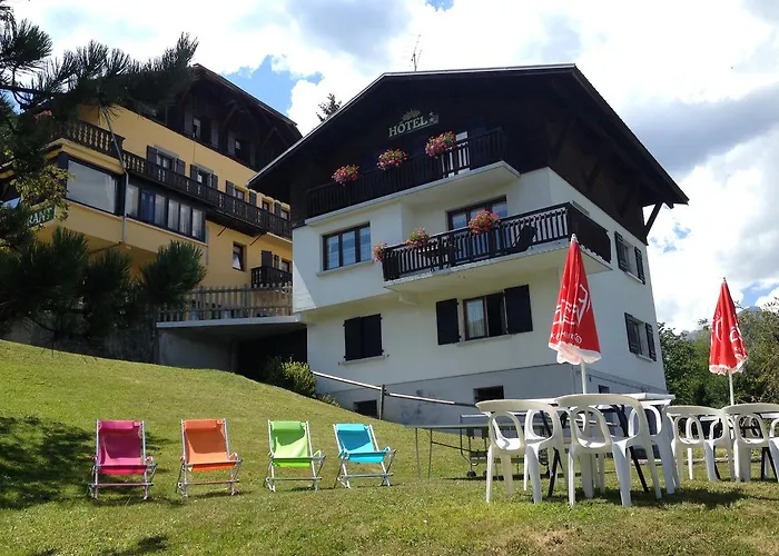 Les Granits Hotell 2*